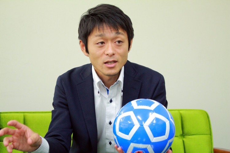 Roots フットボールカルチャーマガジンルーツ 副編集長に加藤未央が就任し サッカーやフットサルといった多様なフットボールと人物に迫るインタビュー コラム 動画などを掲載する フットボールカルチャーマガジンルーツ ルーツで あなたのライフスタイルに Roots フットボールカルチャーマガジンルーツ 副編集長に加藤未央が就任し サッカーやフットサルといった多様なフットボールと人物に迫るインタビュー コラム 動画などを掲載する フットボールカルチャーマガジンルーツ ルーツで あなたのライフスタイルに